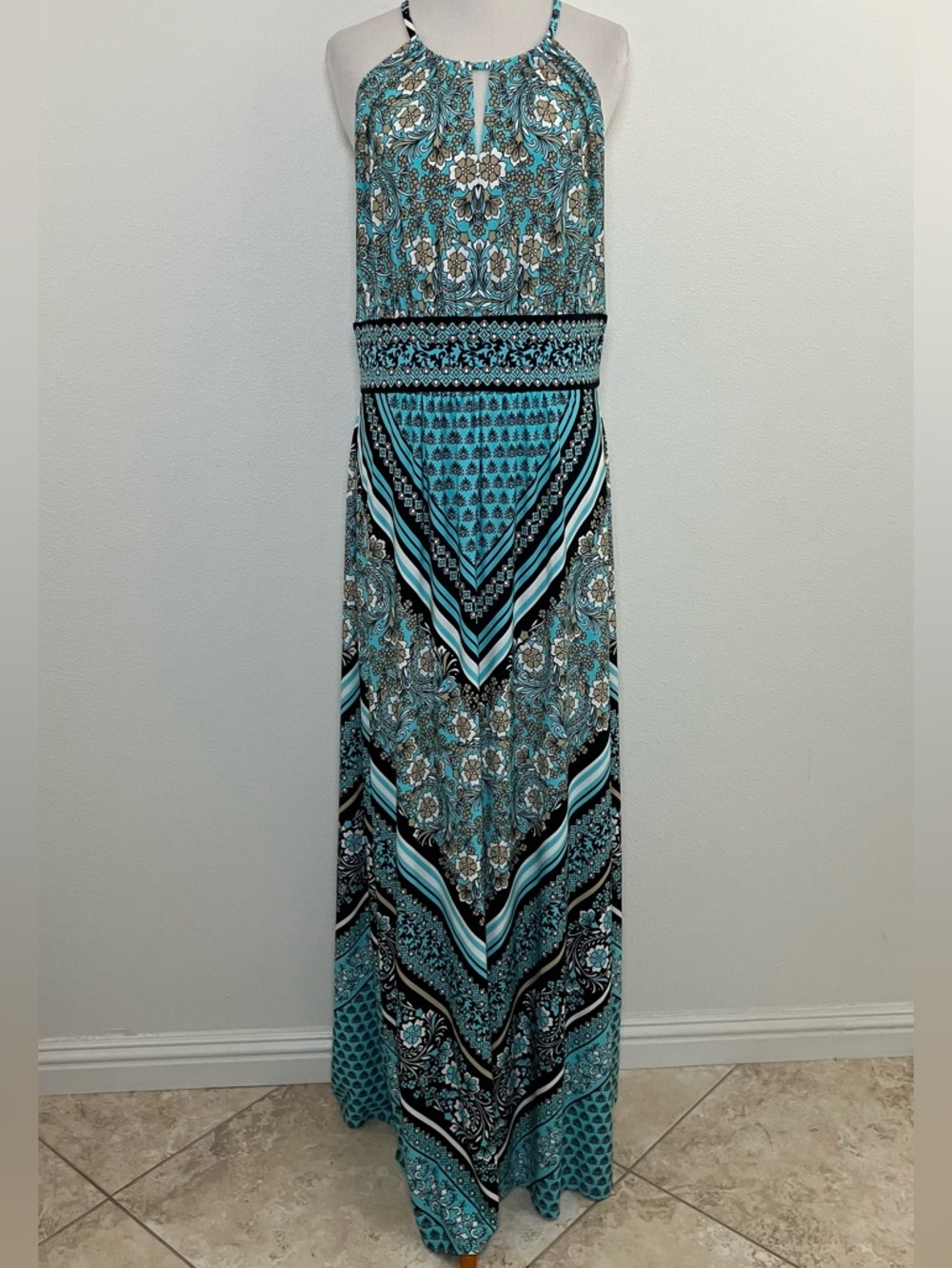 Turquoise Halter Maxi Dress - Picture 5 of 15